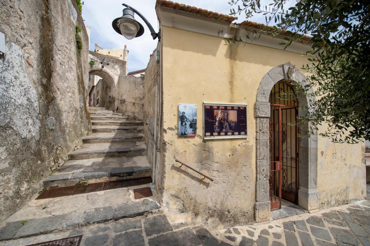 Casa Diodora, Costiera Amalfitana Appartement Maiori Buitenkant foto